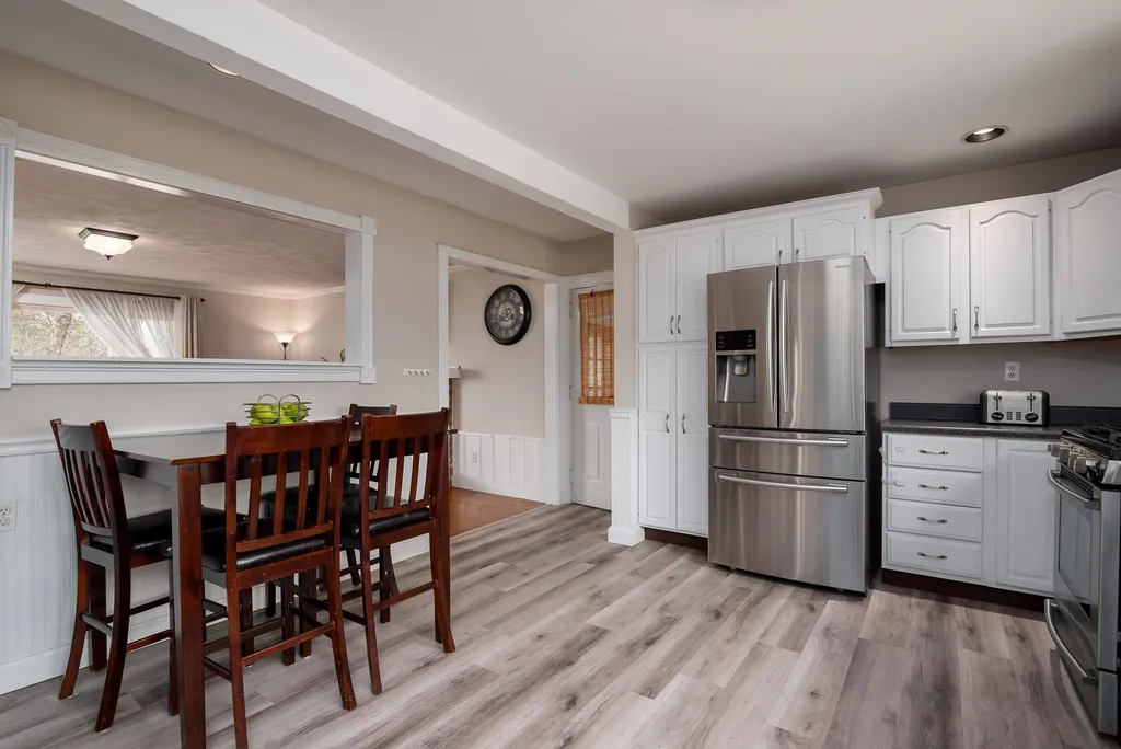15 Tuck Road Hampton NH 03842