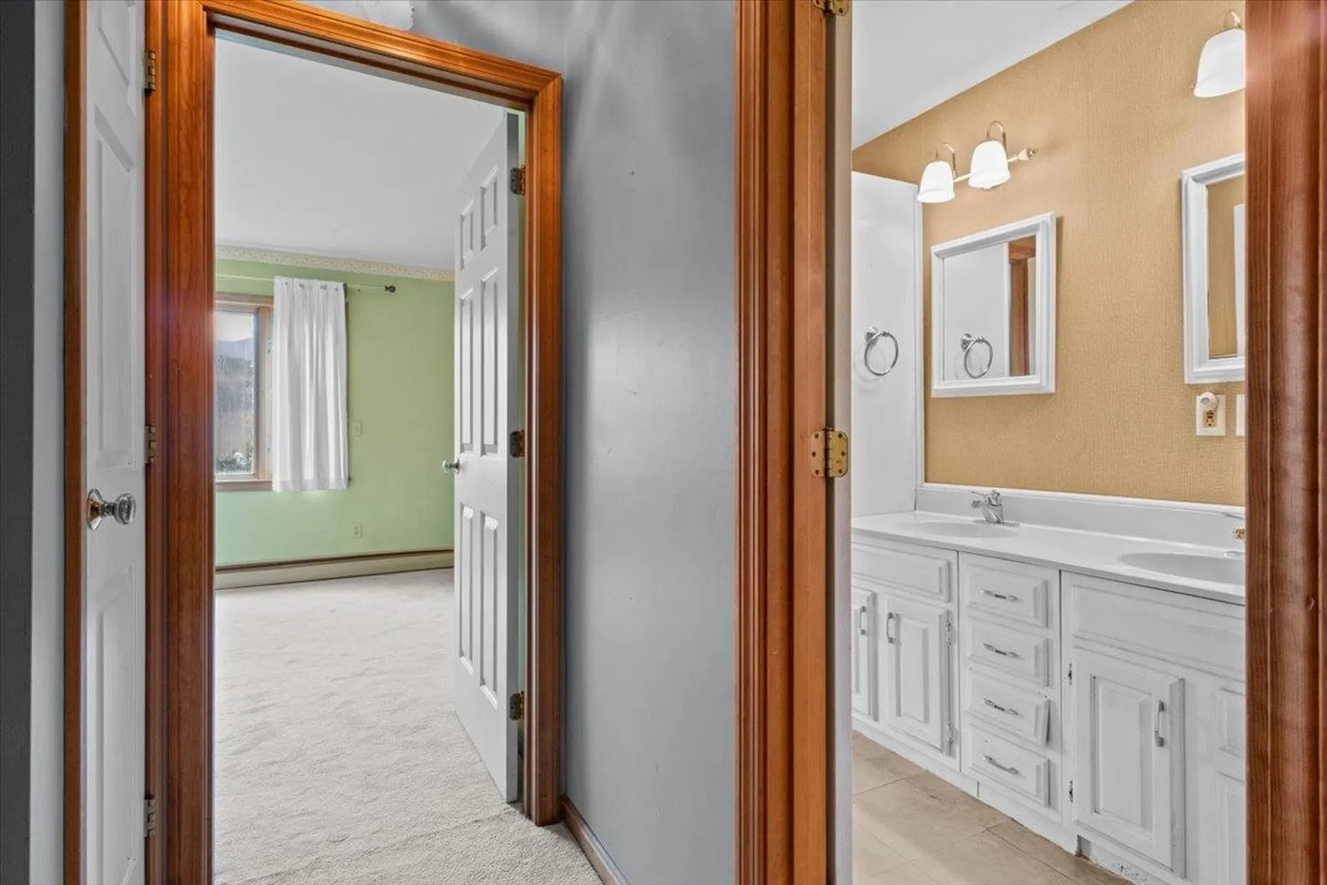131 Raven Ridge Huntington VT 05462