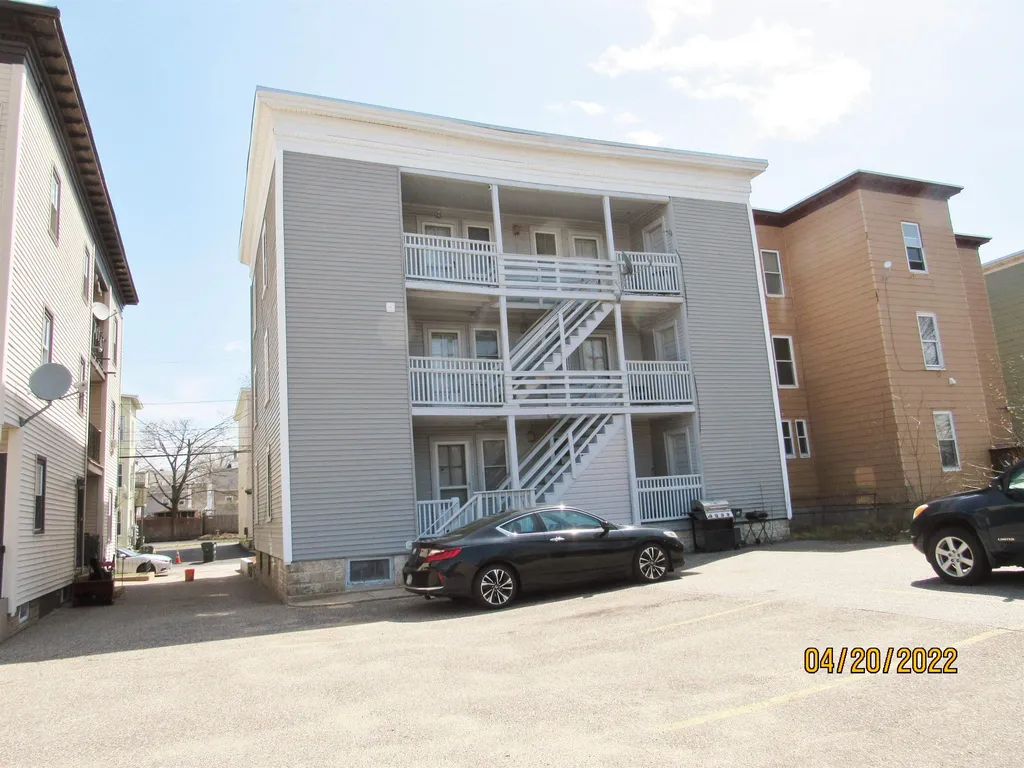 186 Beech Street Manchester NH 03103-5550