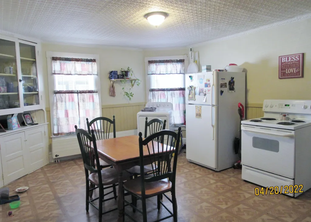 186 Beech Street Manchester NH 03103-5550