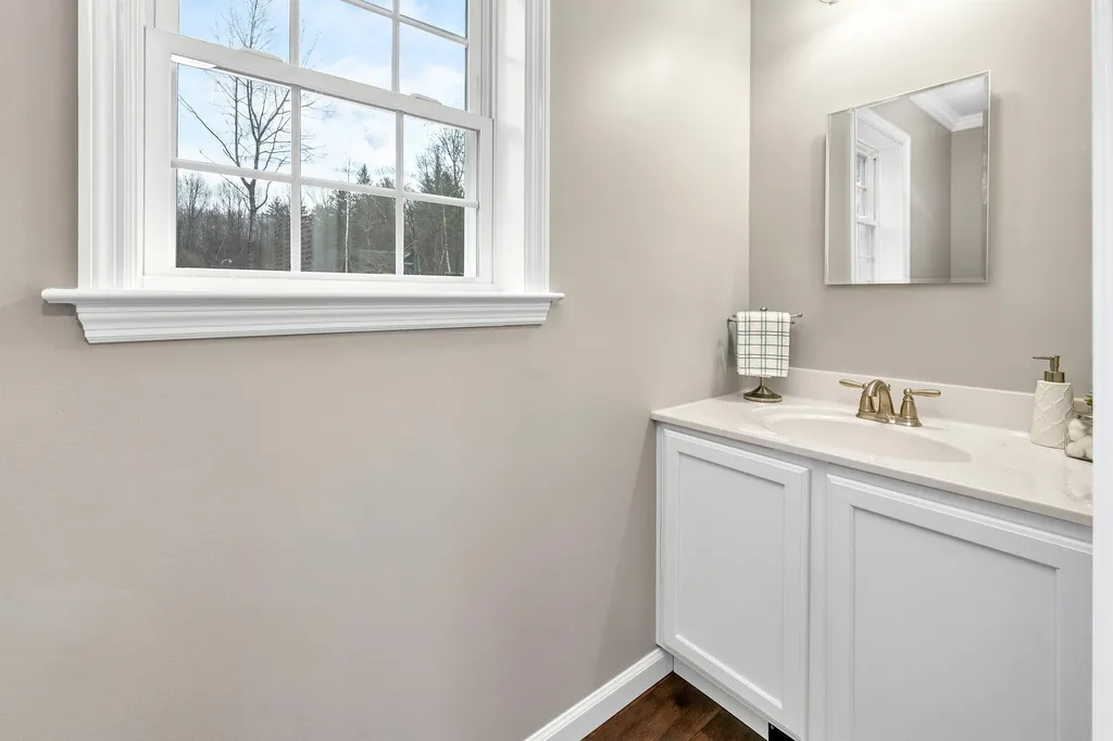 330 E Pleasant Street Northfield NH 03276
