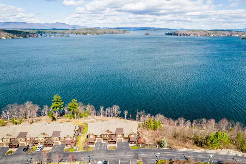 569 Scenic Road Laconia NH 03246