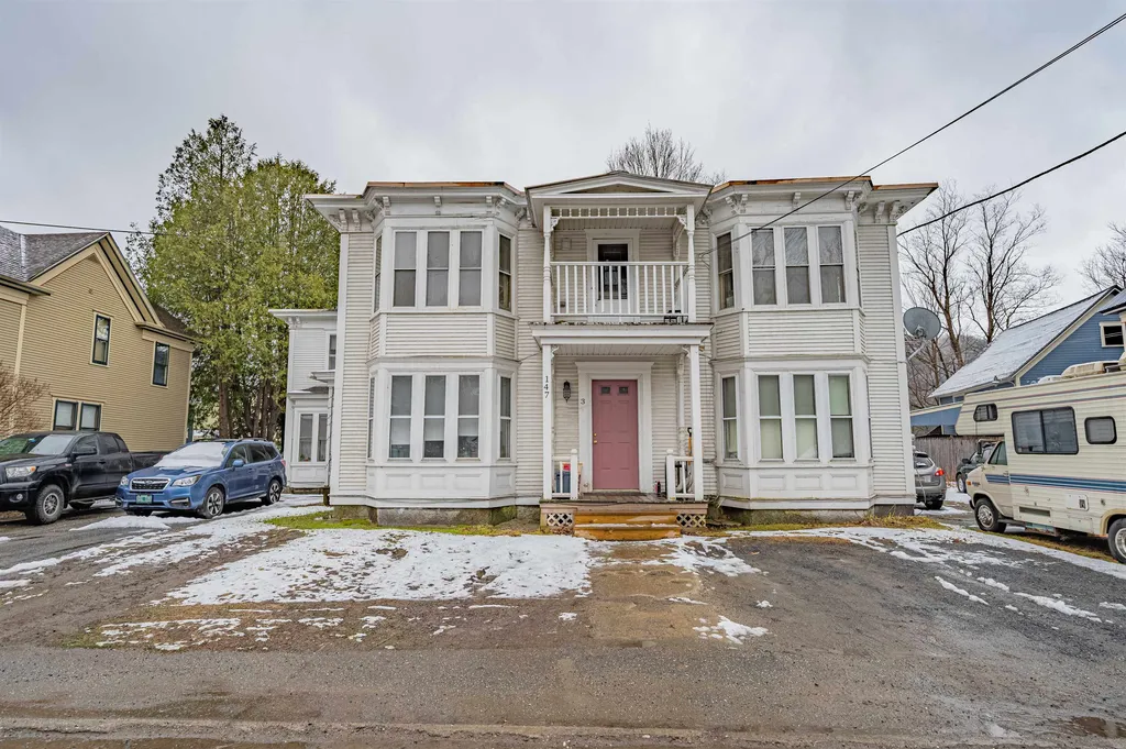 147 West Church Street Hardwick VT 05843