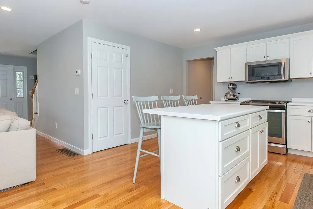 4 Winch Way Rochester NH 03868