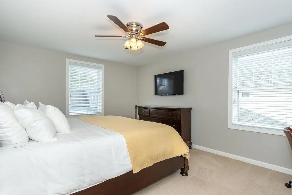 4 Winch Way Rochester NH 03868