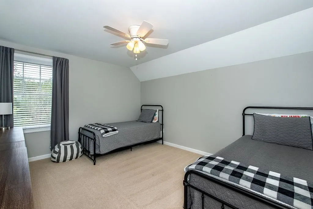 4 Winch Way Rochester NH 03868