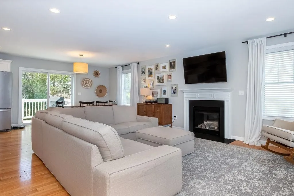 4 Winch Way Rochester NH 03868