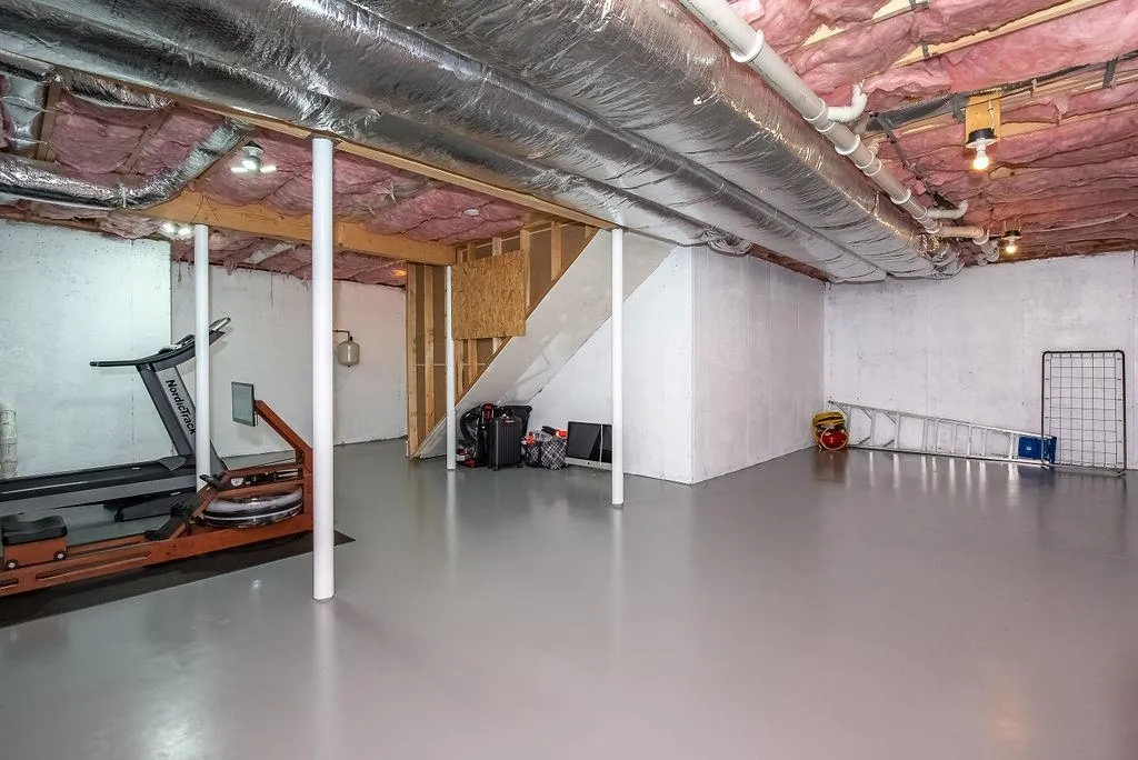 4 Winch Way Rochester NH 03868
