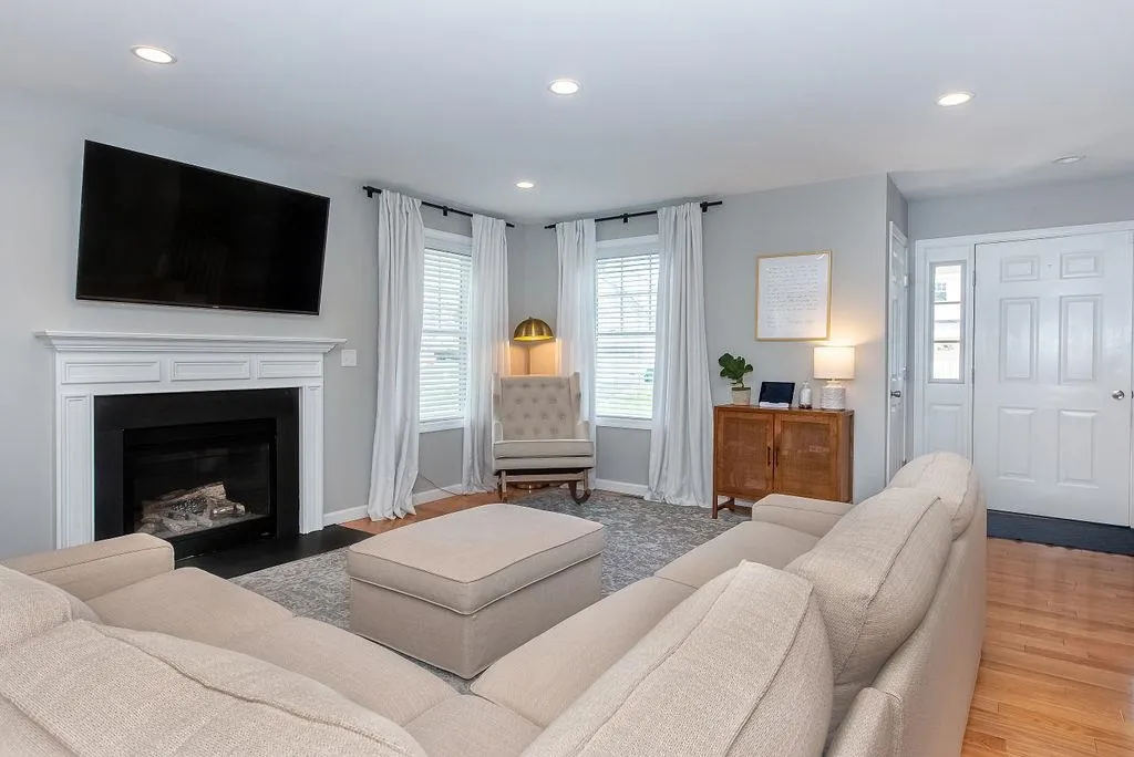 4 Winch Way Rochester NH 03868