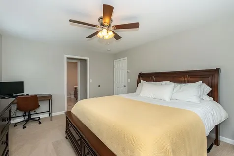 4 Winch Way Rochester NH 03868