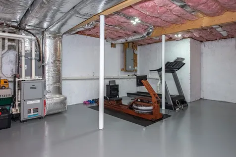 4 Winch Way Rochester NH 03868