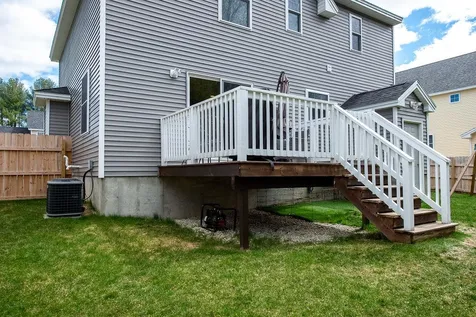 4 Winch Way Rochester NH 03868