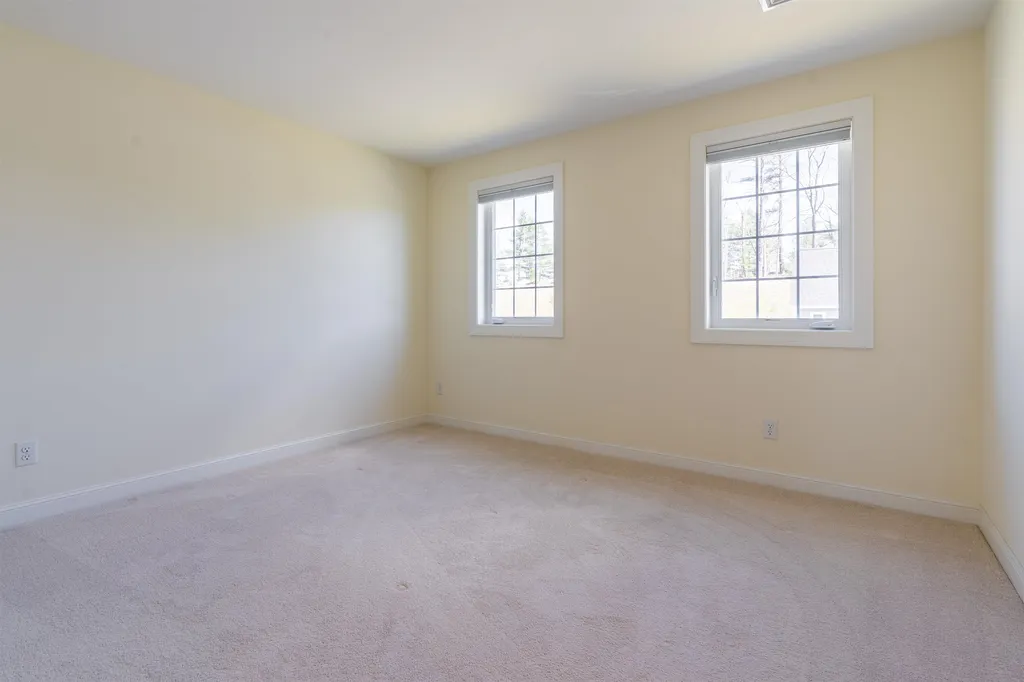 19 Daybreak Drive Newmarket NH 03857