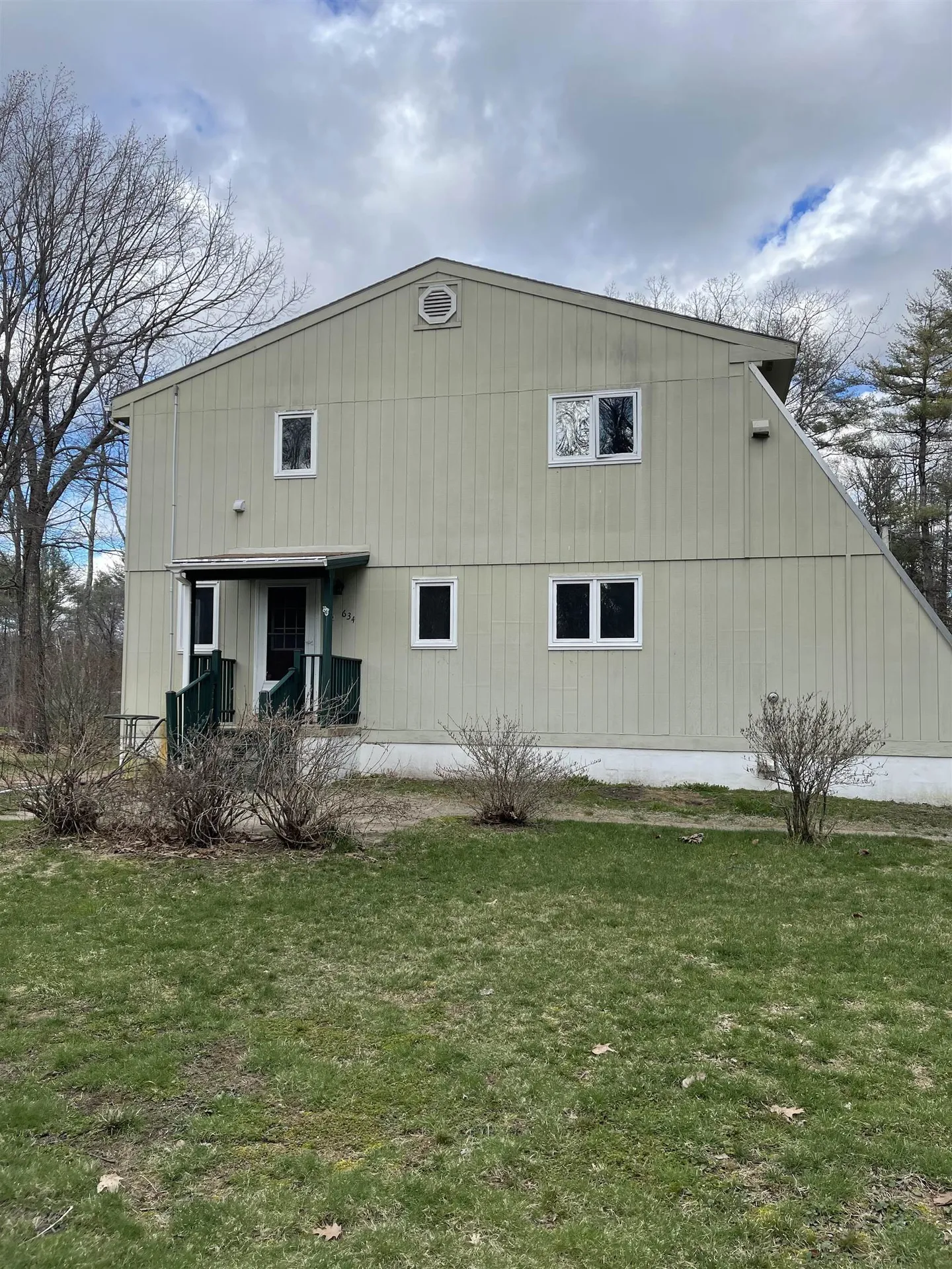 634 Cross Country Road Pembroke NH 03275