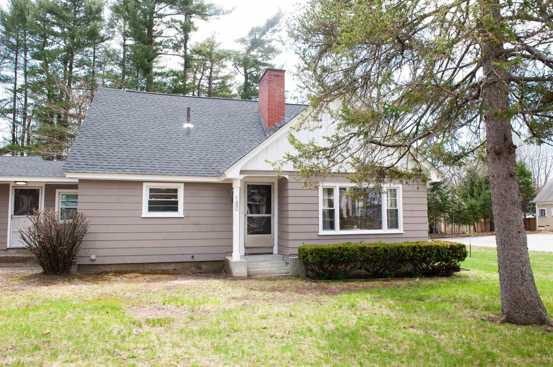180 Ward Street Manchester NH 03104