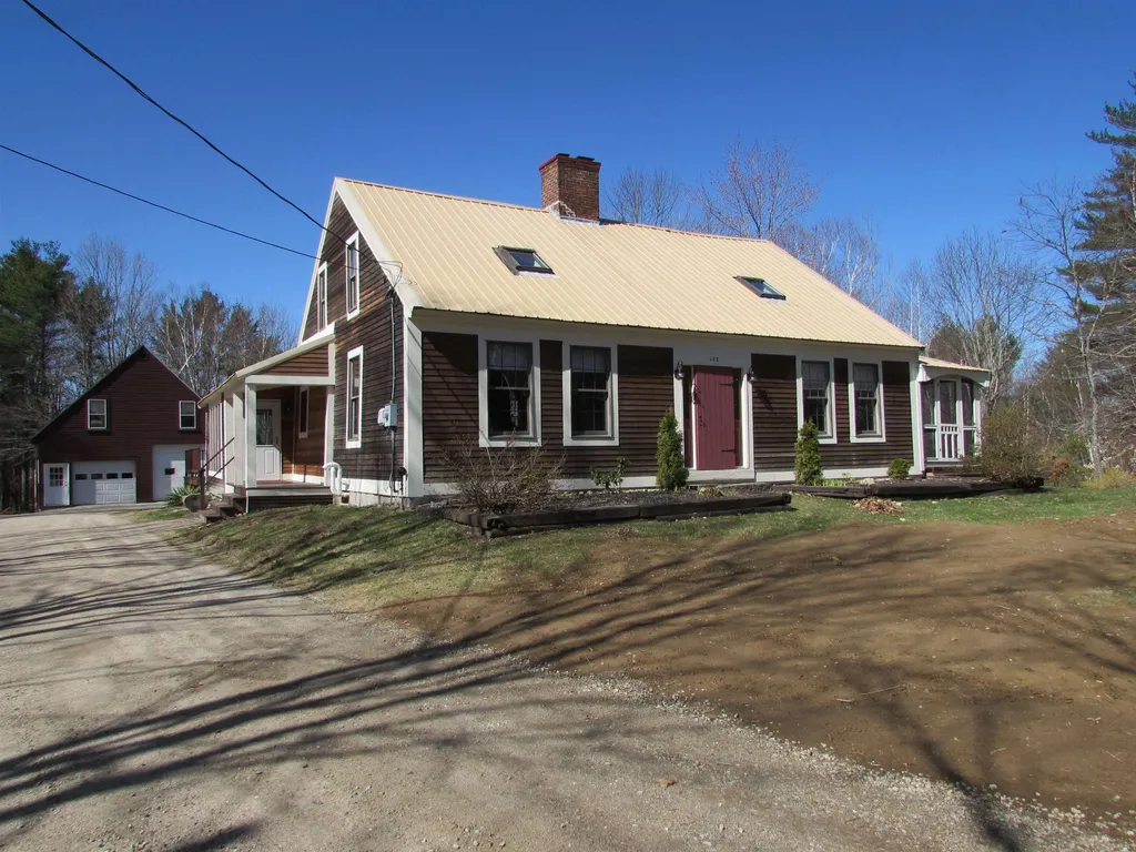 143 Lyford Road Brookfield NH 03872