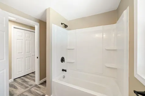 62 Hutchins Street Concord NH 03303