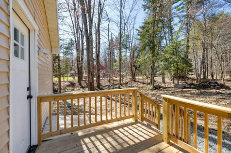 62 Hutchins Street Concord NH 03303