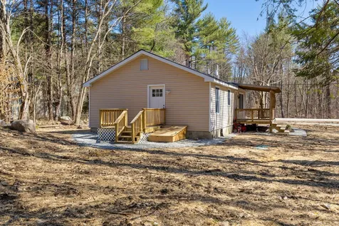 62 Hutchins Street Concord NH 03303