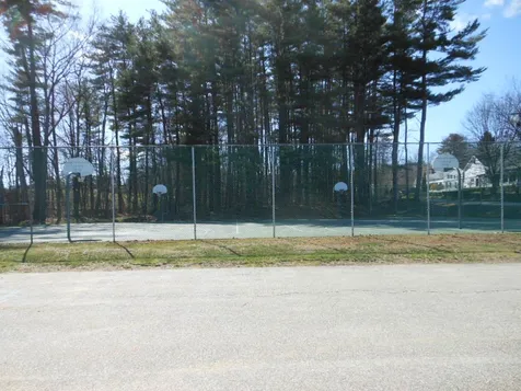 62 Hutchins Street Concord NH 03303