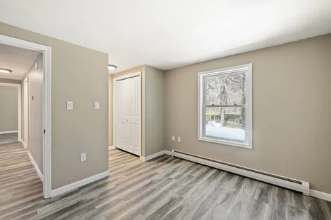 62 Hutchins Street Concord NH 03303