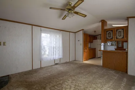 7 Robyn Court Litchfield NH 03052