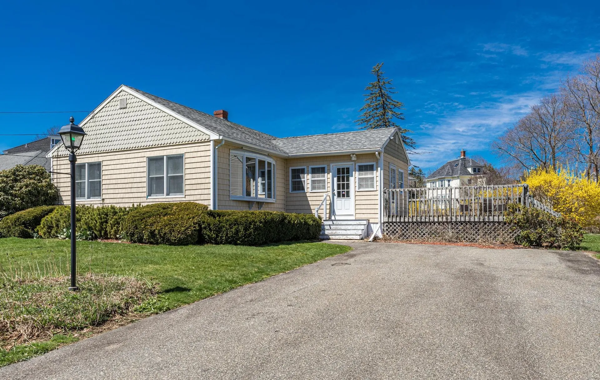 227 Willard Avenue Portsmouth NH 03801