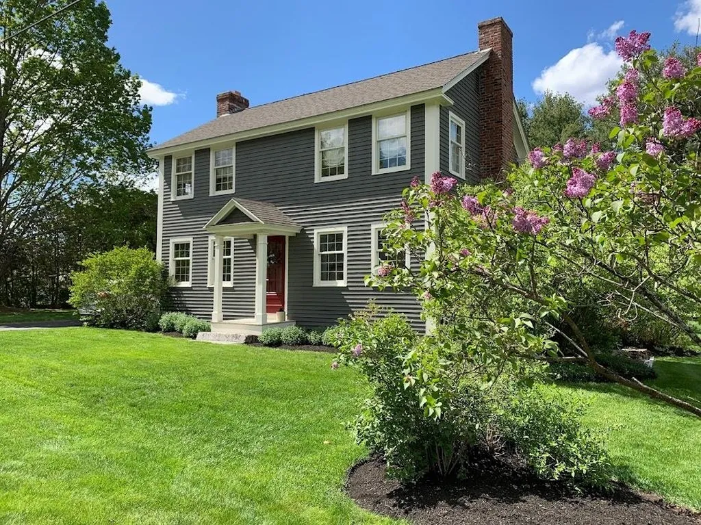 3 Sunset Road Amherst NH 03031