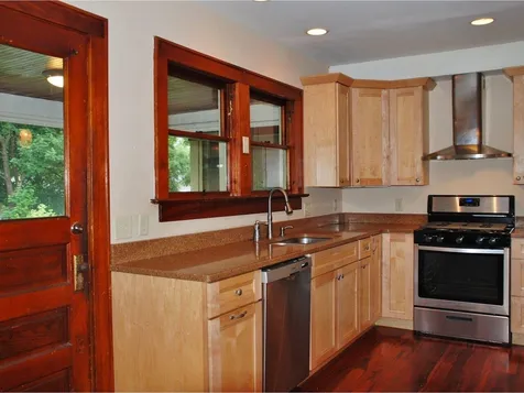 93-95 Caroline Street Burlington VT 05401