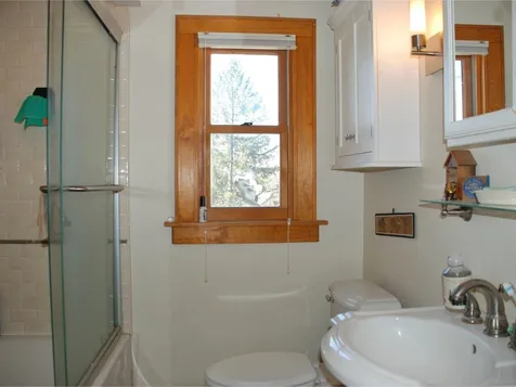 93-95 Caroline Street Burlington VT 05401
