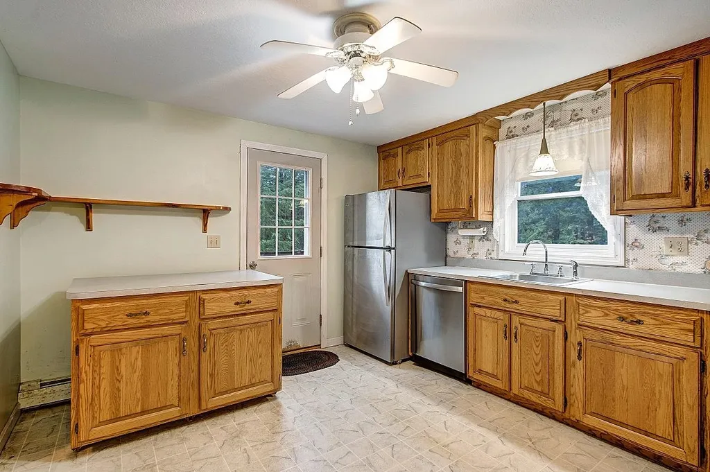 62 Trask Side Road Alton NH 03810