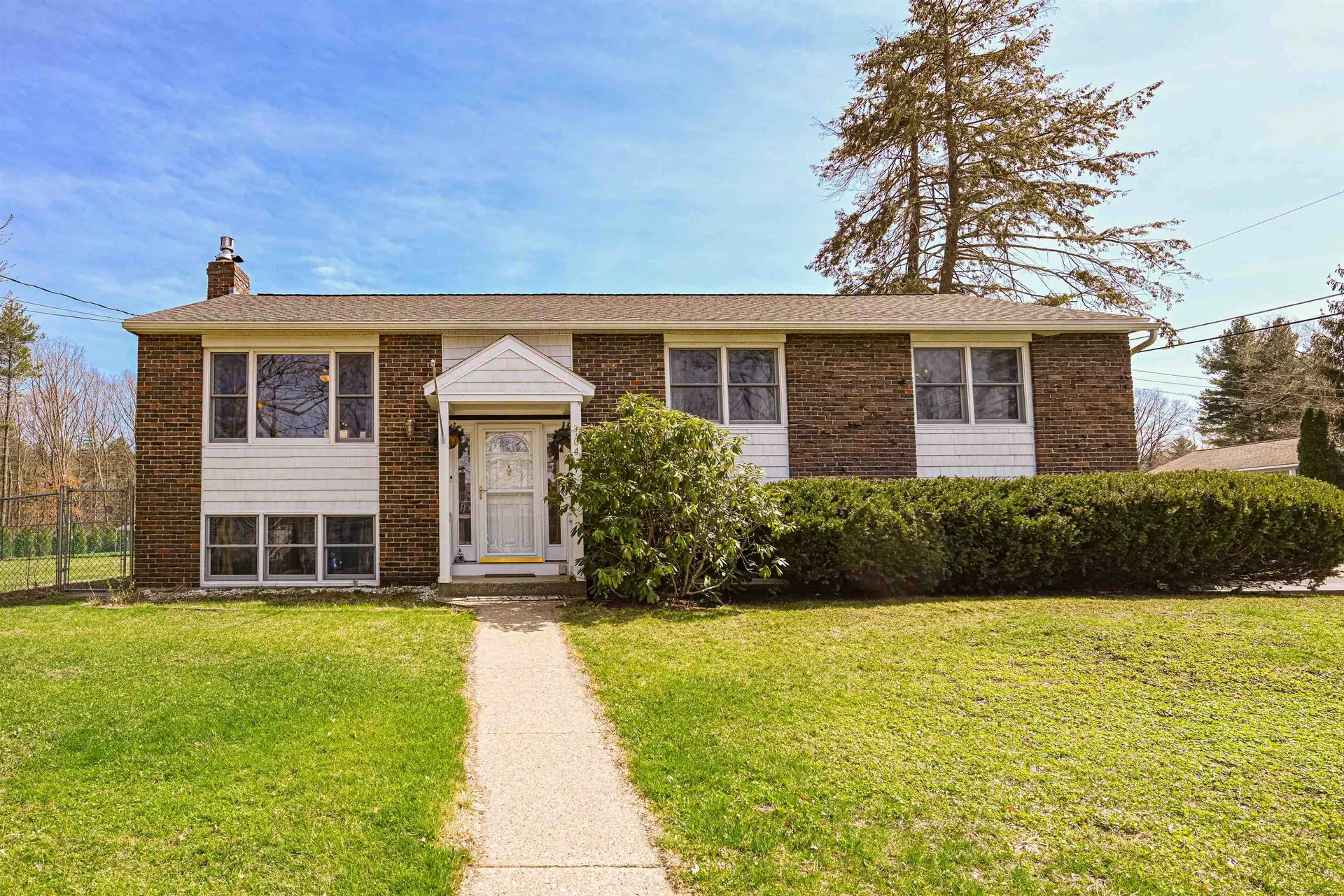 104 Shore Drive Nashua NH 03062