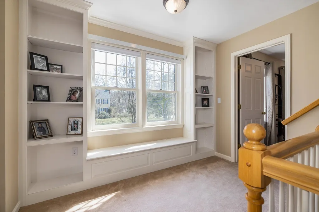 9 Nersesian Way Hampton NH 03842