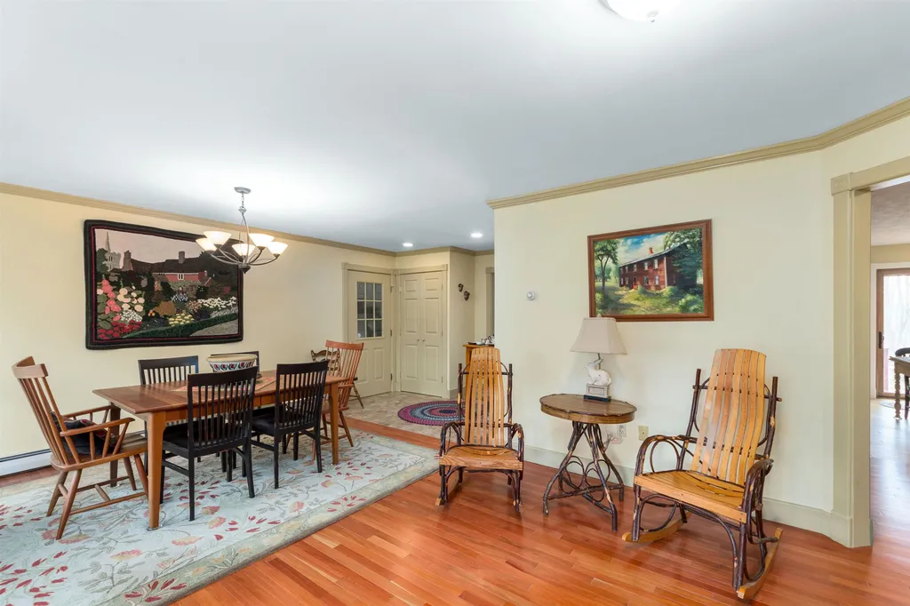 153 Postiche Lane Hinesburg VT 05461