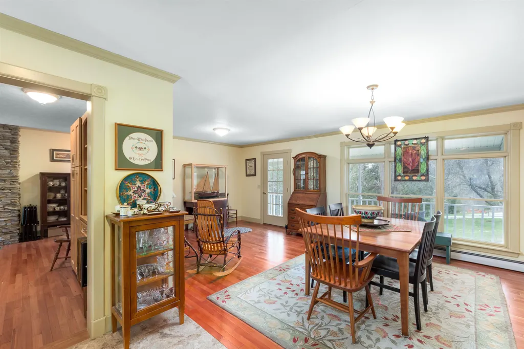 153 Postiche Lane Hinesburg VT 05461
