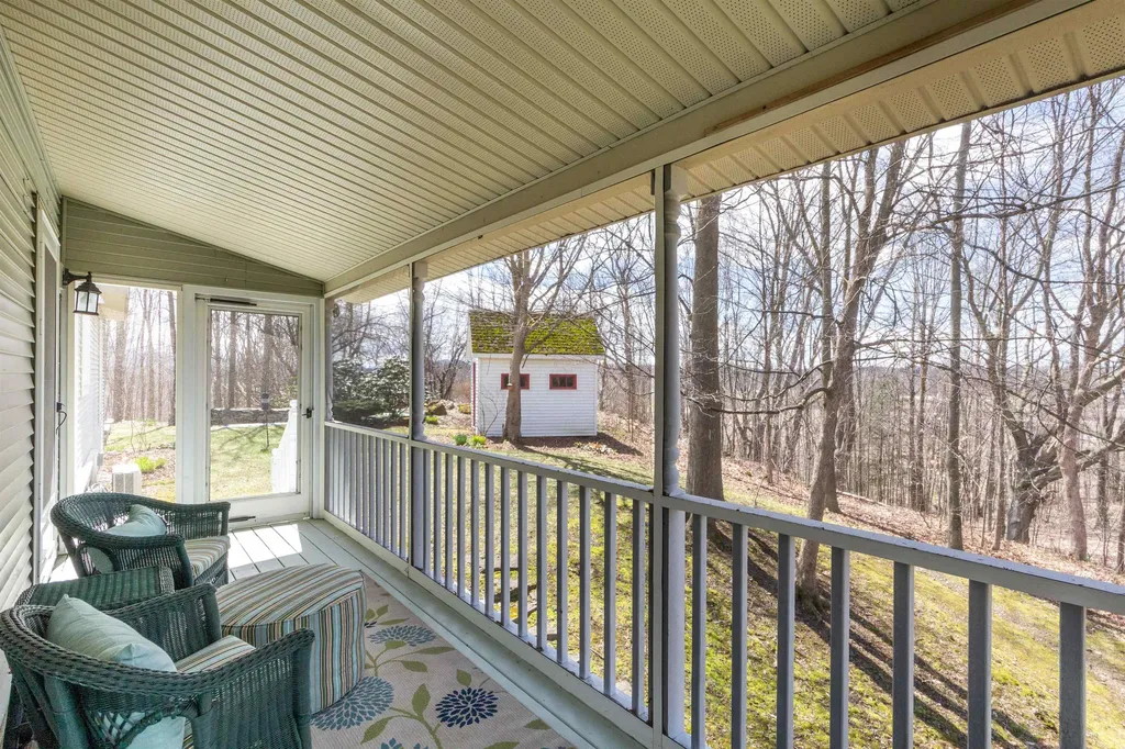 153 Postiche Lane Hinesburg VT 05461