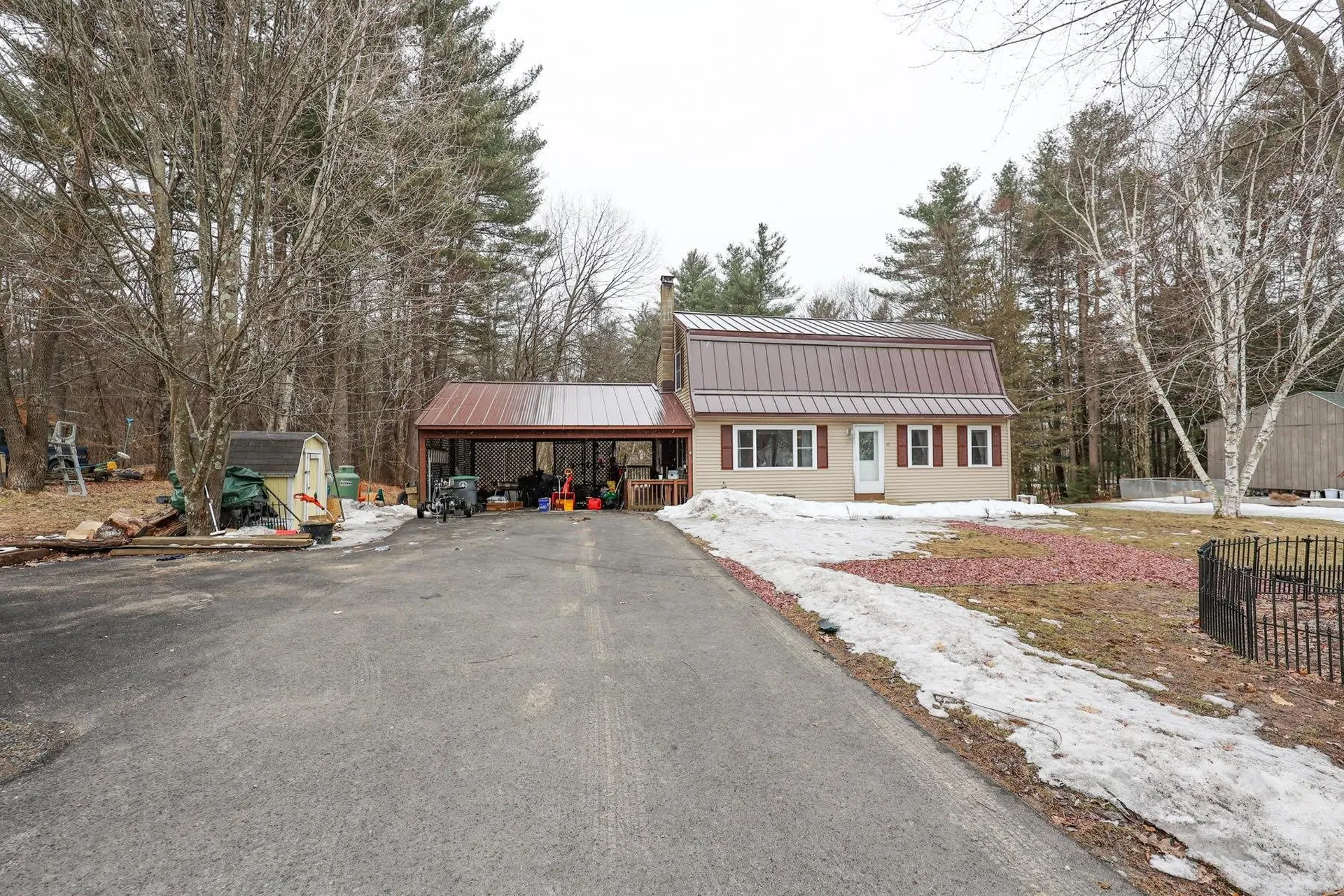 47 Donna Drive Pembroke NH 03275