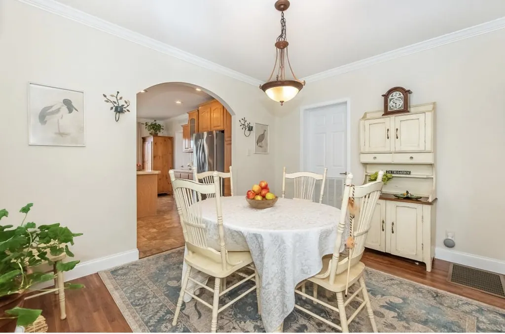 219 Mackerel Avenue Portsmouth NH 03801