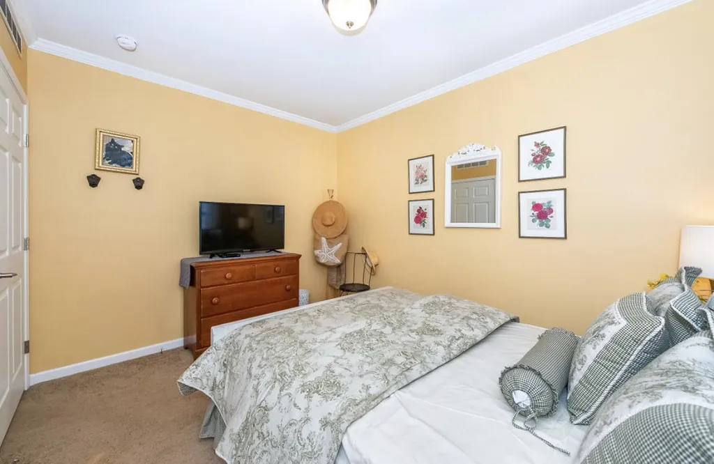 219 Mackerel Avenue Portsmouth NH 03801