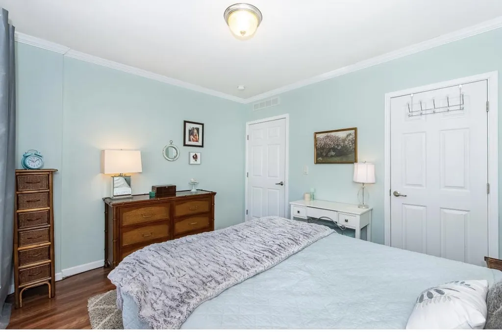 219 Mackerel Avenue Portsmouth NH 03801