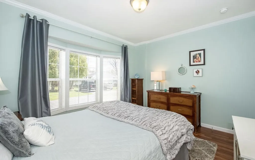 219 Mackerel Avenue Portsmouth NH 03801