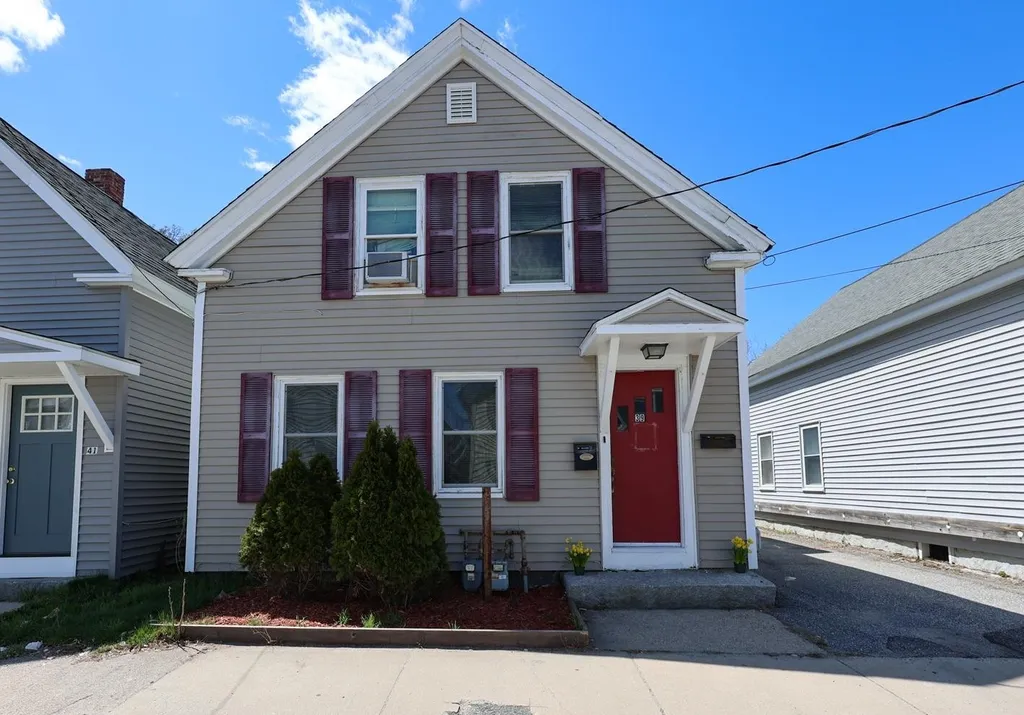 39 Vine Street Nashua NH 03060
