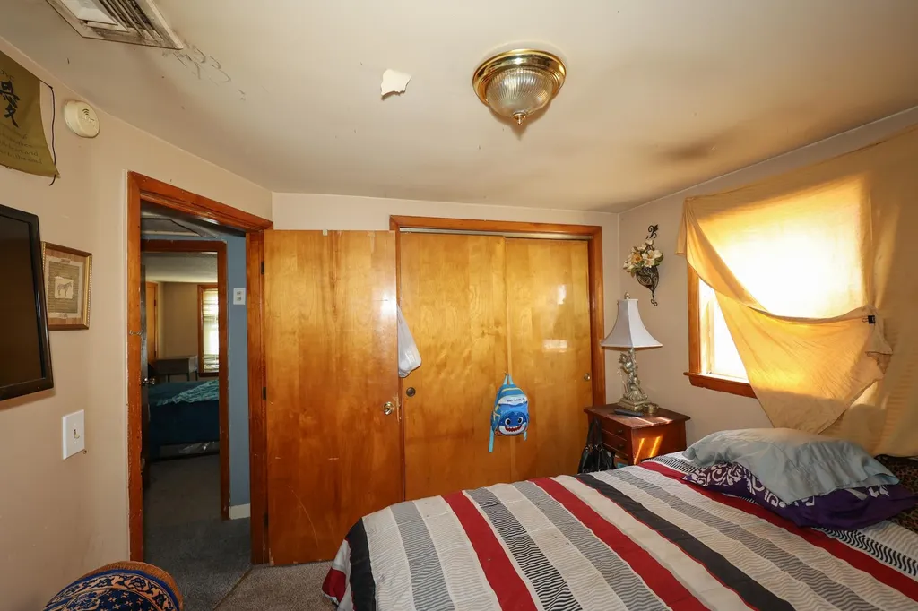 39 Vine Street Nashua NH 03060