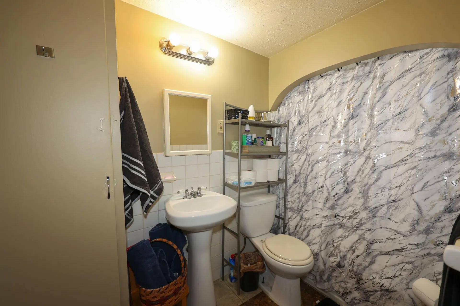 39 Vine Street Nashua NH 03060