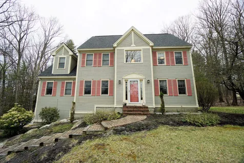 35 Berkeley Place Milford NH 03055