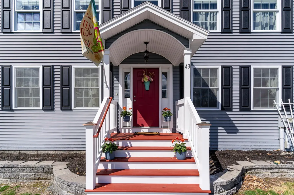 43 Ebony Drive Rochester NH 03867