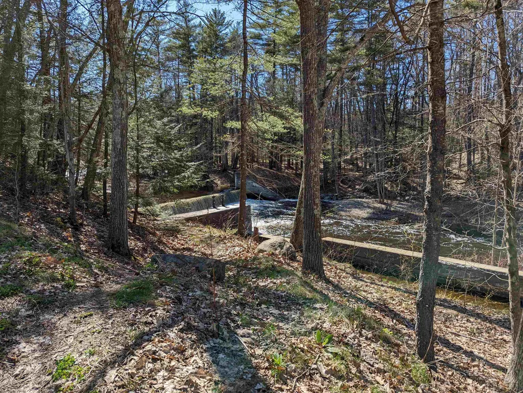 2 Chabot Way Wilton NH 03086