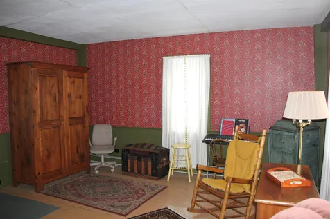 142 Newmarket Road Warner NH 03278