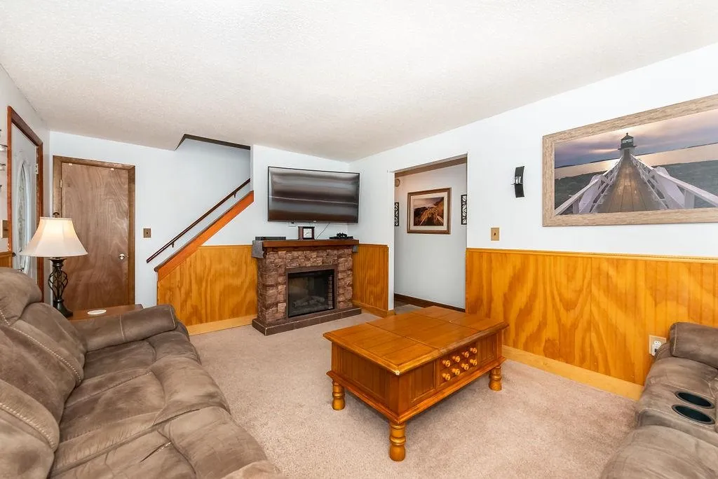 136 Silver Street Middleton NH 03887