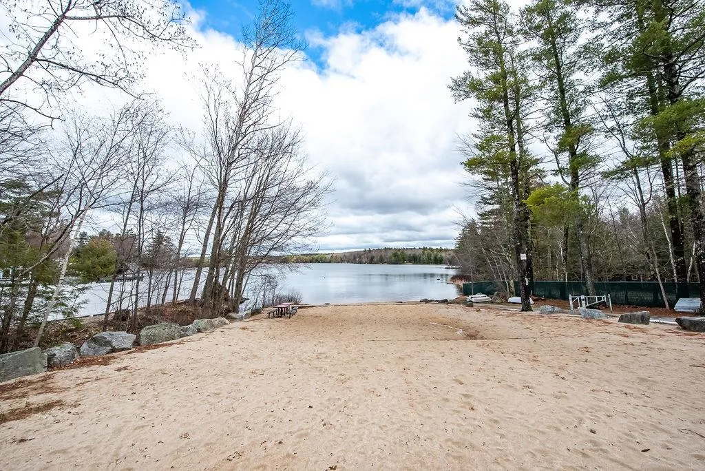136 Silver Street Middleton NH 03887